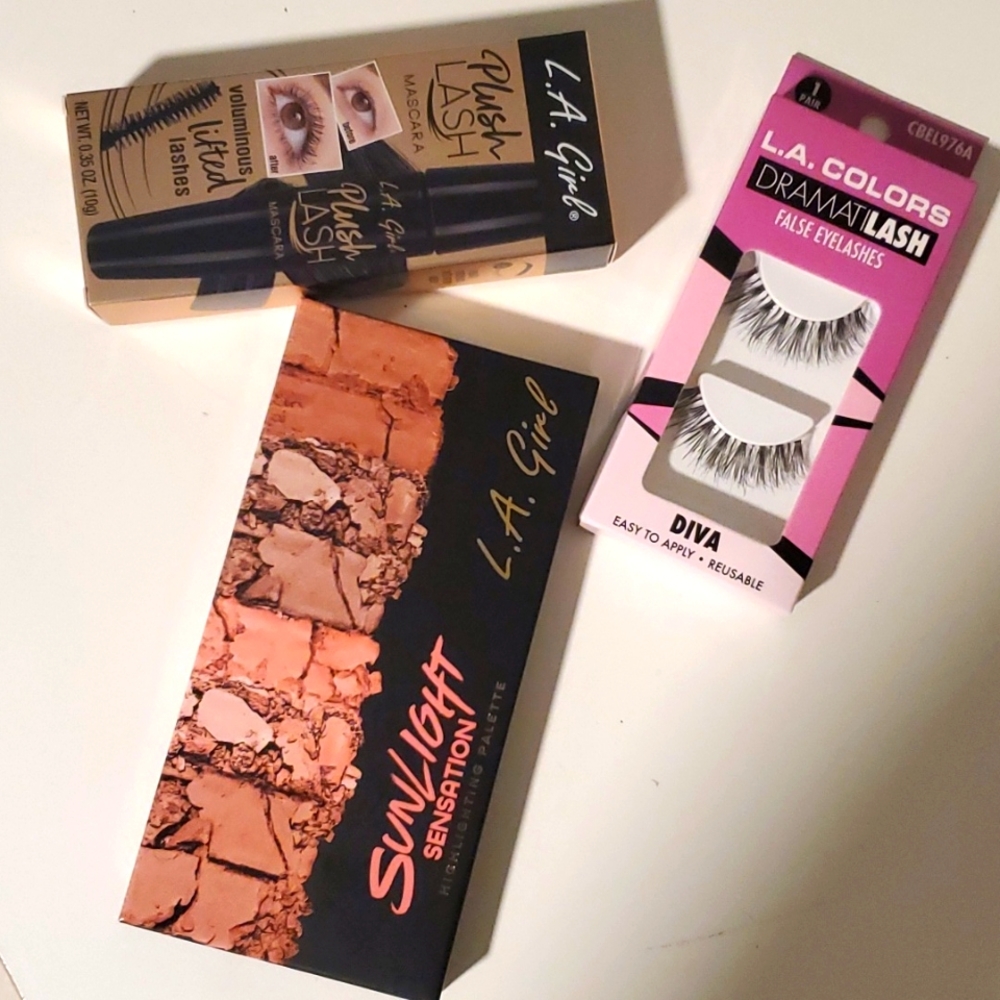 Makeup bundle